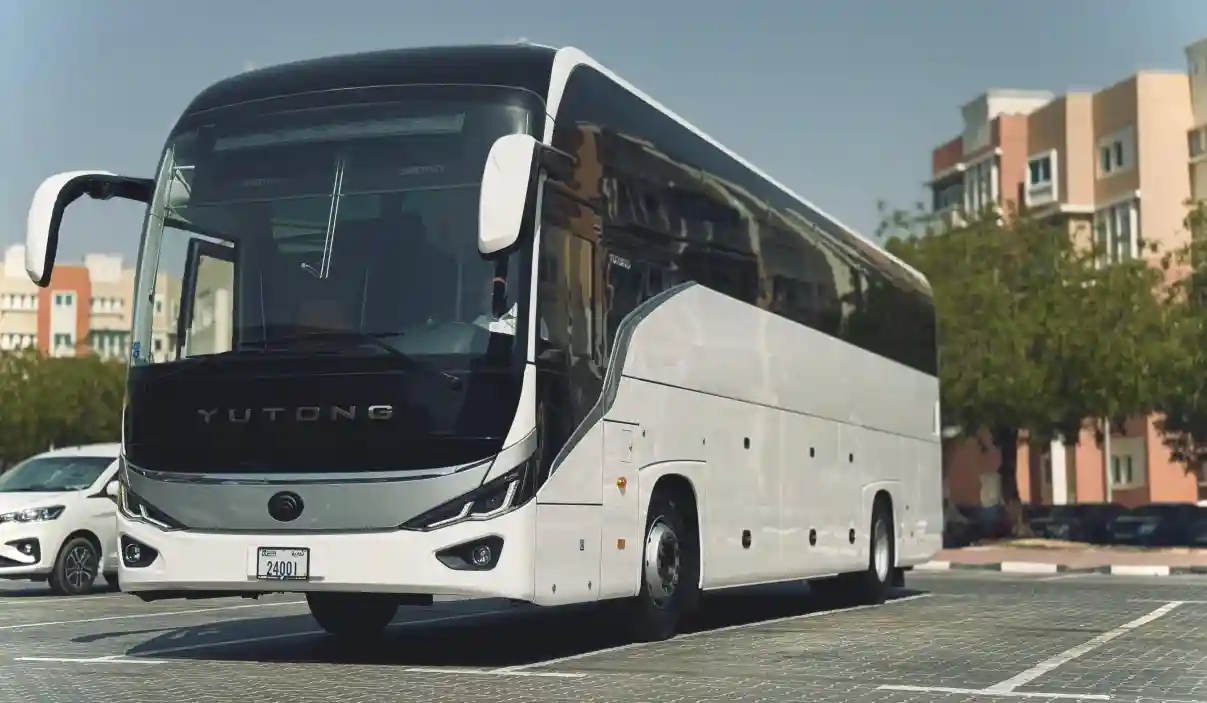 50 seater luxury bus on rent - Dubai, Abu Dhabi, sharjah